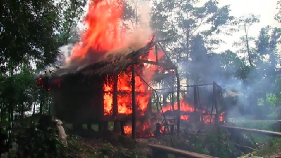 Müslümanlara ait 40 köy yakıldı