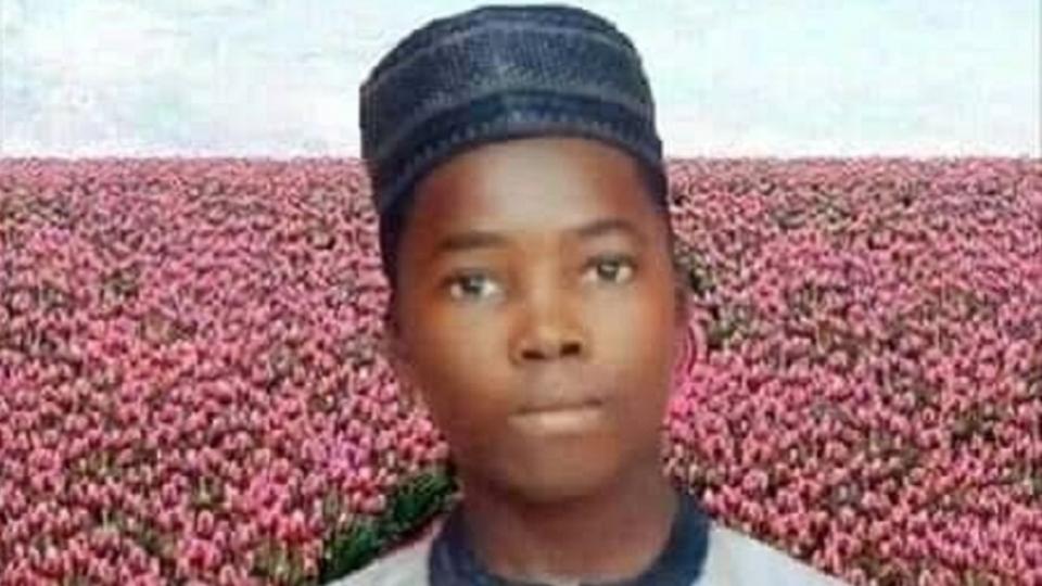 Nijerya’da bıçak kemiğe dayandı: Şeyh Zakzaki’ye özgürlük için meydana çıkan 14 yaşındaki genç şehit edildi