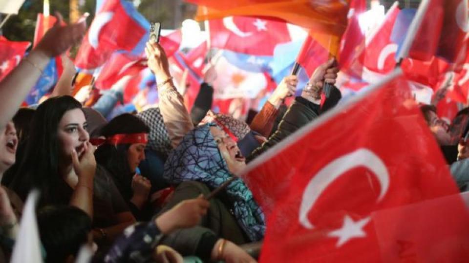 Her Taraf / Türkiye'nin habercisi / Seçim Tartışmaları ve Bizim Asıl Sorumluluğumuz | Hazım KORAL