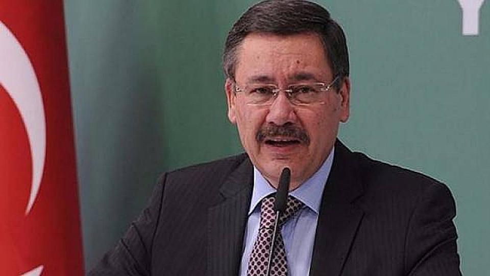 AK Parti'lilerle vedalaşan Melih Gökçek'ten Cumhurbaşkanı Erdoğan'a mesaj