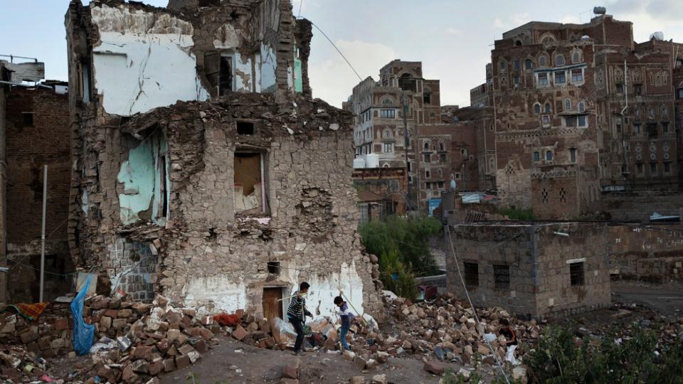 BM Genel Sekreteri: Yemen uçurumun eşiğinde!