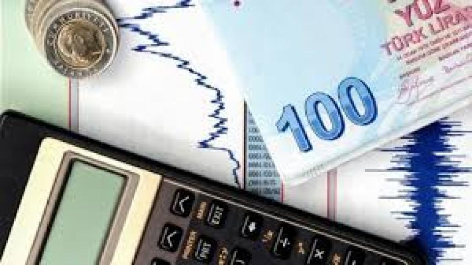 Türkiye’de yetişkinlerin yüzde 50’si ay sonunda eksi bakiyeye düşüyor