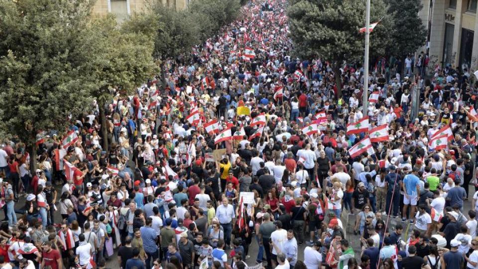 ​Hariri’den protesto krizini çözmek için 24 maddelik adım