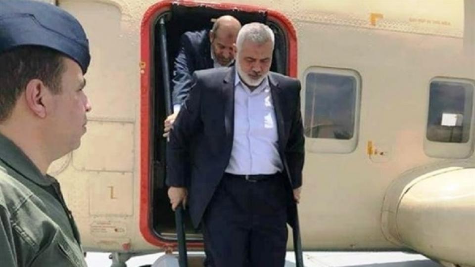 Kasım Süleymani suikastının 1. yıldönümü! Binlerce kişi Bağdat'ta toplandı / Hamas Lideri  İsmail Heniyye , Kasım Süleymani'nin  Cenazesine ye Katıldı