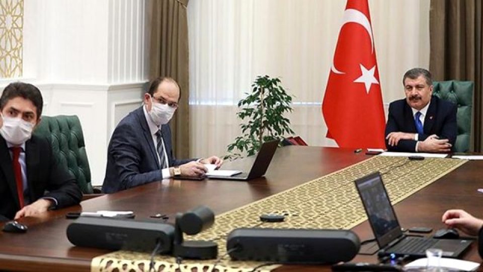 Bilim Kurulu bugün toplanıyor! Normalleşmeyi beceremediğimiz için yasaklar geri dönebilir