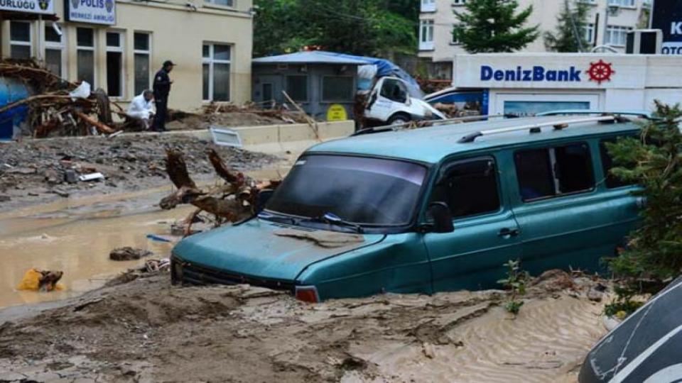 Giresun'da sel felaketi: 3 kişi öldü, 11  kişi kayıp