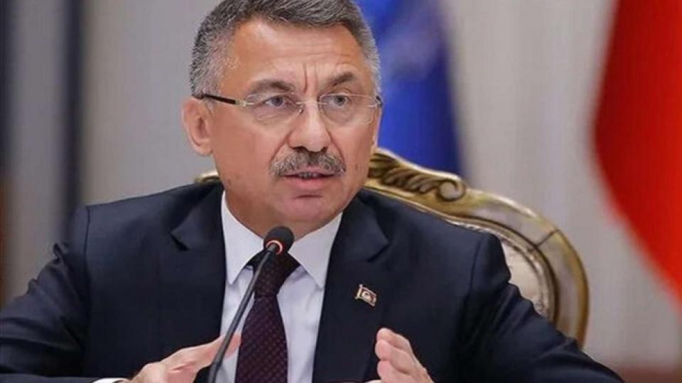 Cumhurbaşkanı Yardımcısı Oktay, Almanya'da Camiye Yapılan Polis Baskınını Kınadı