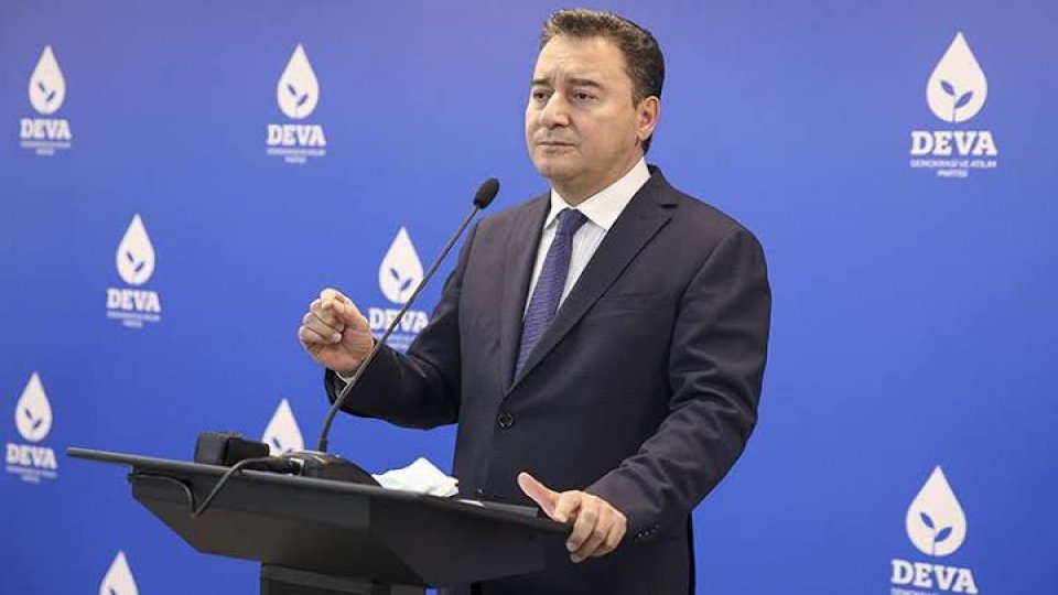 DEVA Partisi Lideri Ali Babacan: Asgari Ücretle İnsan Onuruna Yaraşır Şekilde Yaşamak Mümkün Değil, O Yüzden Milletimizin 4'te 3'ü Borçlu