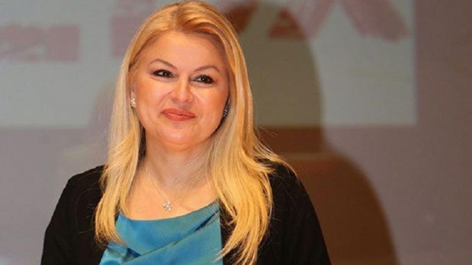 Deniz Ülke Arıboğan: Minik Bir Kız çocuğu 92 Saat Sonra Yer Altından Sağlam çıkınca Allah Büyük Diye Bağırılır