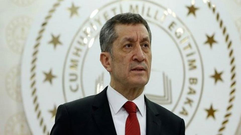 Milli Eğitim Bakanı Ziya Selçuk'tan yüz yüze eğitim genelgesi