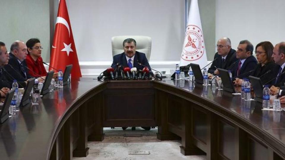 Sağlık Bakanlığı: Karantina süresinin düşürülmesi uluslararası güncellemelere paralel olarak yapıldı