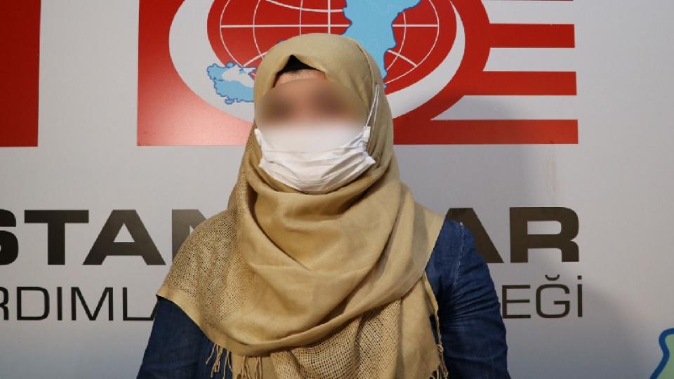 8 yaşındaki kızı Kur’an-ı Kerim öğrendiği için cezaevine attılar..
