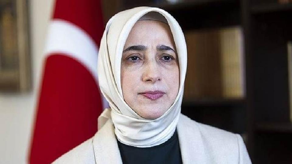 AK Partili Zengin'den çıplak arama açıklaması: Bu uygulamanın var olması insan hakları ihlali konusu olduğu anlamına gelmez...