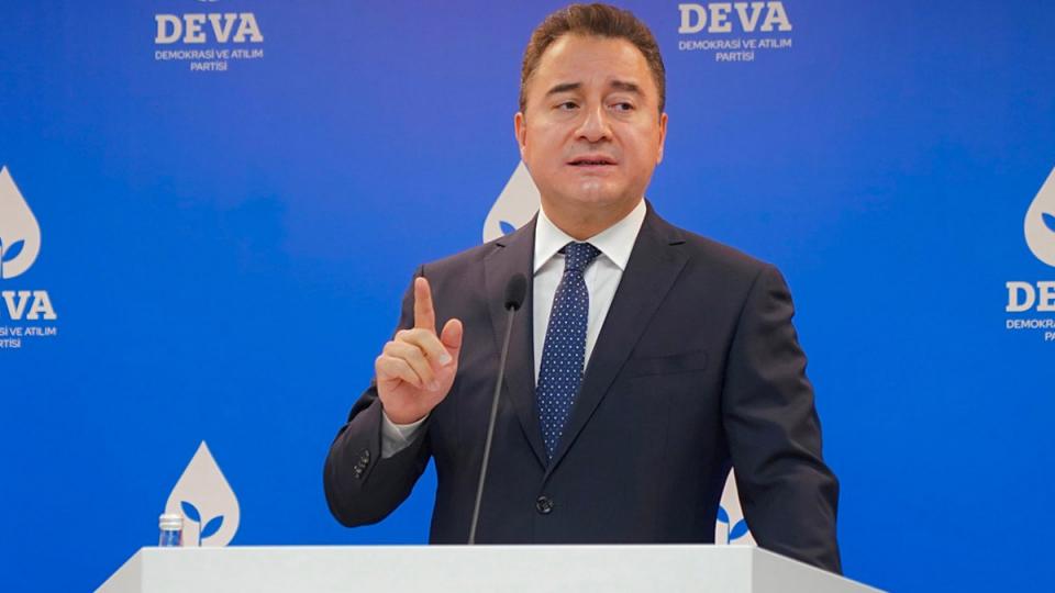 Babacan’dan Merkez Bankası açıklaması: Eritilen rezervler tahmin edilenden daha fazla