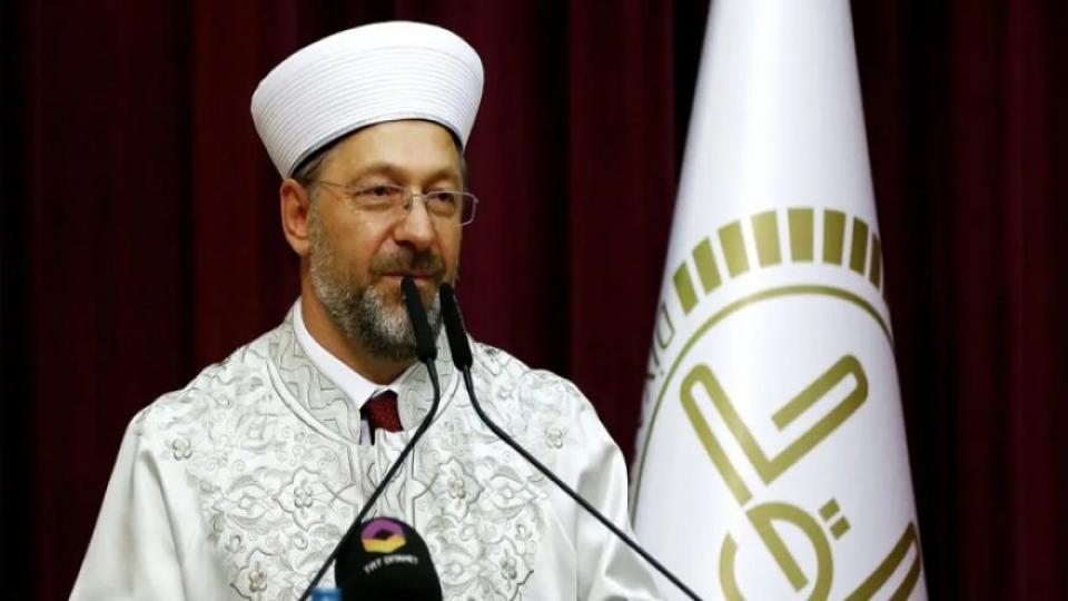 Ali Erbaş, Neşe Nur Akkaya'ya yapılan saldırıyı kınadı
