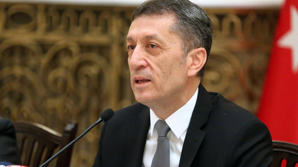 Milli Eğitim Bakan'ından koronavirüs için tedbir uyarısı