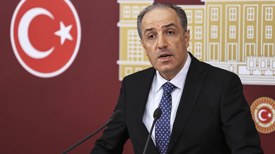 Yeneroğlu'ndan Cumartesi Anneleri'ne açılan davaya tepki