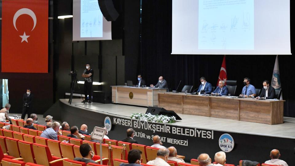 'Göçmenler gitsin' teklifine AK Parti ve MHP'den ret
