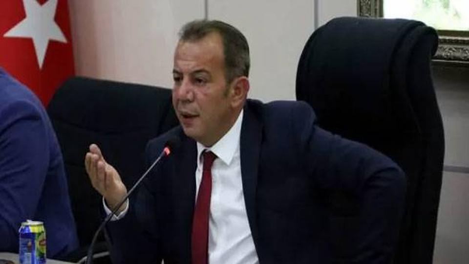 Irkçı Başkan Tanju Özcan’ın 10 kat su zammı kabul edildi!