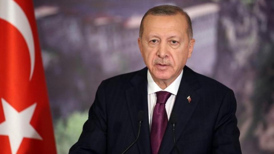 Erdoğan’dan ‘ölmüş’ etiketi altında paylaşım yapanlar hakkında suç duyurusu