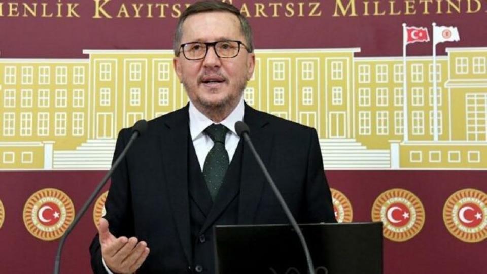 İYİ Partili Lütfü Türkkan özür diledi