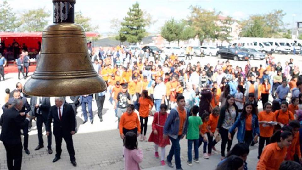 Okullar, yarın ara tatile giriyor