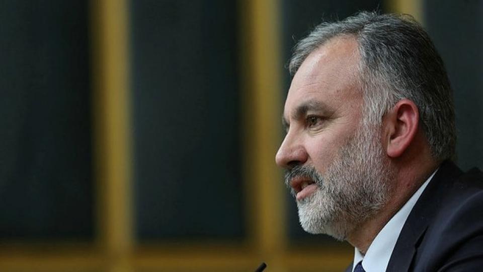 Bu yazı bir Ayhan Bilgen Savunması değildir bir çelişkiye itirazdır-Mustafa Karakaş