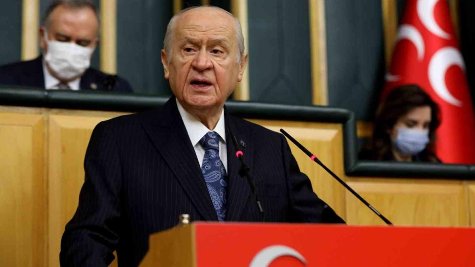 Bahçeli, yine İmamoğlu'na yüklendi: İBB'de herkes adli süreci beklesin