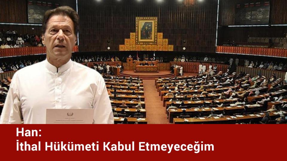 "Siyaset yasağı" verilen İmran Han'ın Sözcüsü: Devrim başlamıştır / Han: İthal Hükümeti Kabul Etmeyeceğim