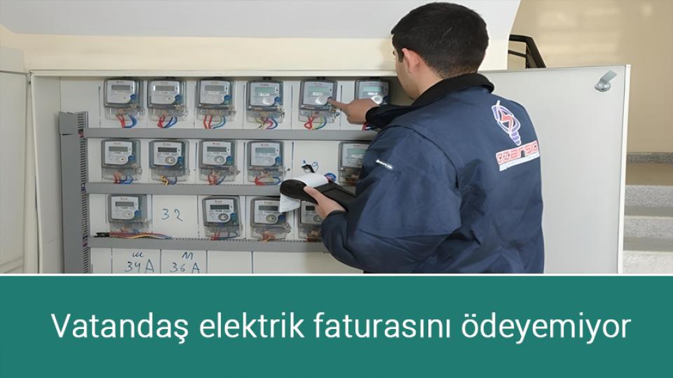 Endonezya'daki depremde hayatını kaybedenlerin sayısı 321'e yükseldi / Vatandaş elektrik faturasını ödeyemiyor