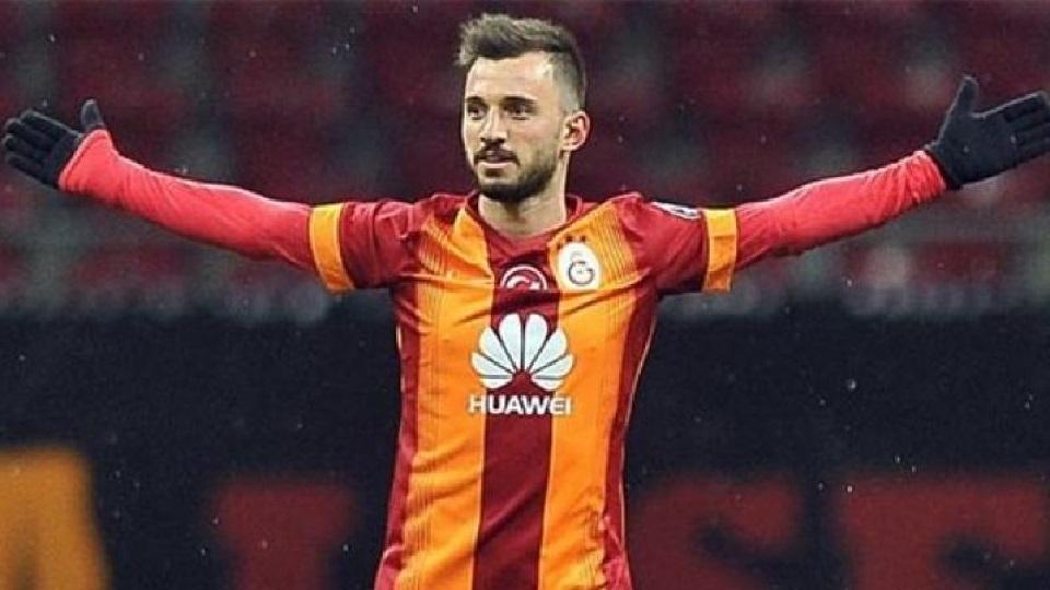 Emre Çolak, ''Ölüm var'' paylaşımıyla futbolu bıraktığını açıkladı