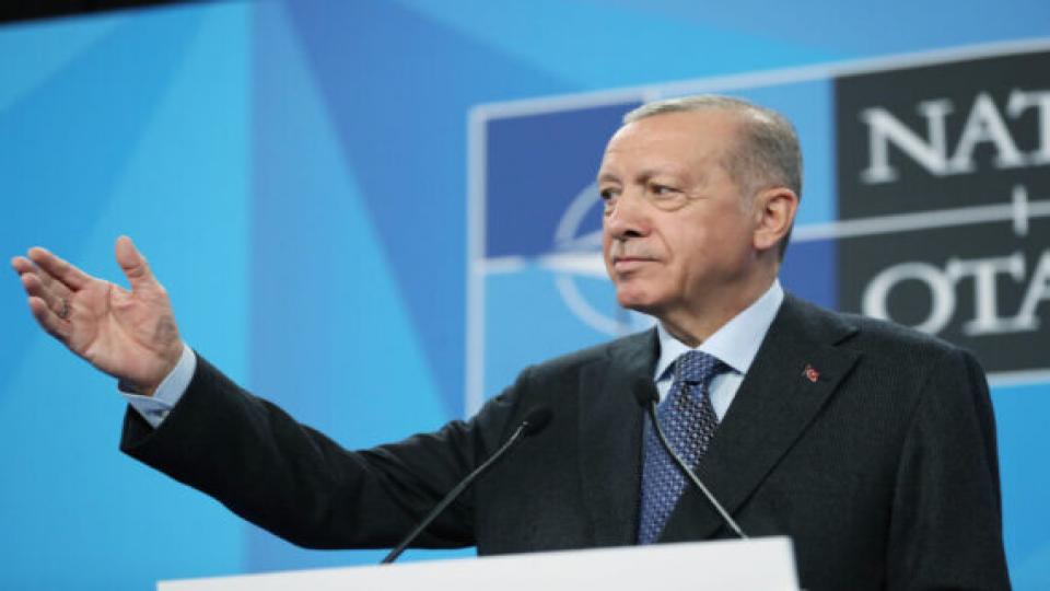2023 Türkiye Seçimlerinde çok boyutlu dış politika mı yoksa Batı yanlısı dış politika mı kazanacak?