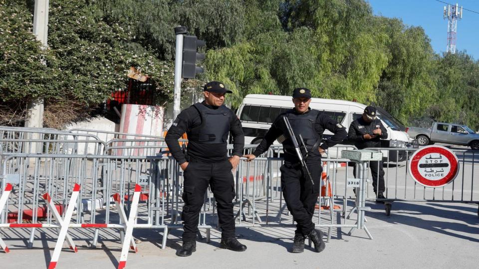 Sinagoga yönelik saldırıda 3 kişi öldü, 9 kişi yaralandı