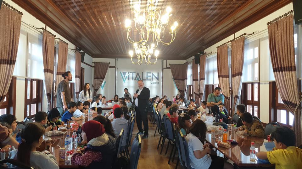 Miniklerden Vitalen Vakfı’na ziyaret