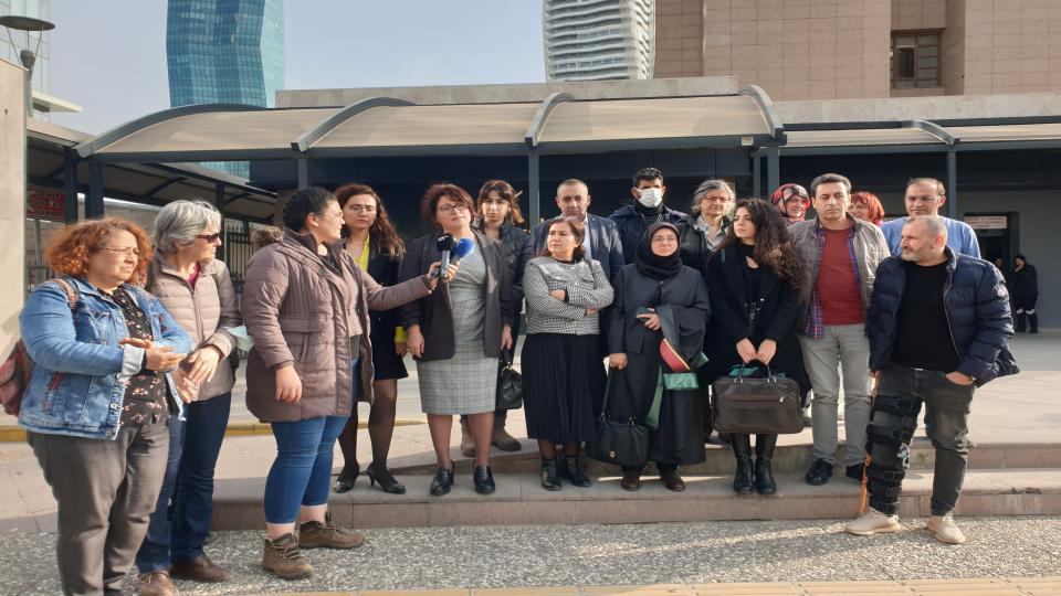 Suriyeli insan hakları savunucusu Ahmed Katie'dan haber alınamıyor / Suriyeli işçileri yakarak katleden sanık avukatını azletti