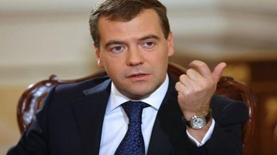 Medvedev: Batı'dan Korkmayanlar Bunu Yapacak