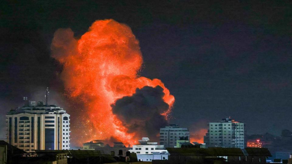 İnsan Hakları İzleme Örgütü, İsrail'in Gazze'de "hukuka aykırı olarak" beyaz fosfor kullandığını söylüyor
