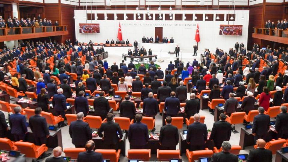 TBMM, İsrail’i boykot amacıyla Coca-Cola ve Nestle ürünlerini menülerinden kaldırdı
