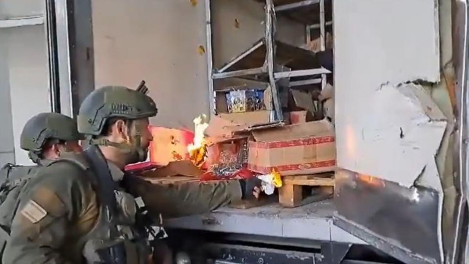 İsrail askerlerinin Gazze'deki mülkleri tahrip ettiğini gösteren görüntüler ortaya çıktı - IDF ise 'önlem aldığını' söylüyor