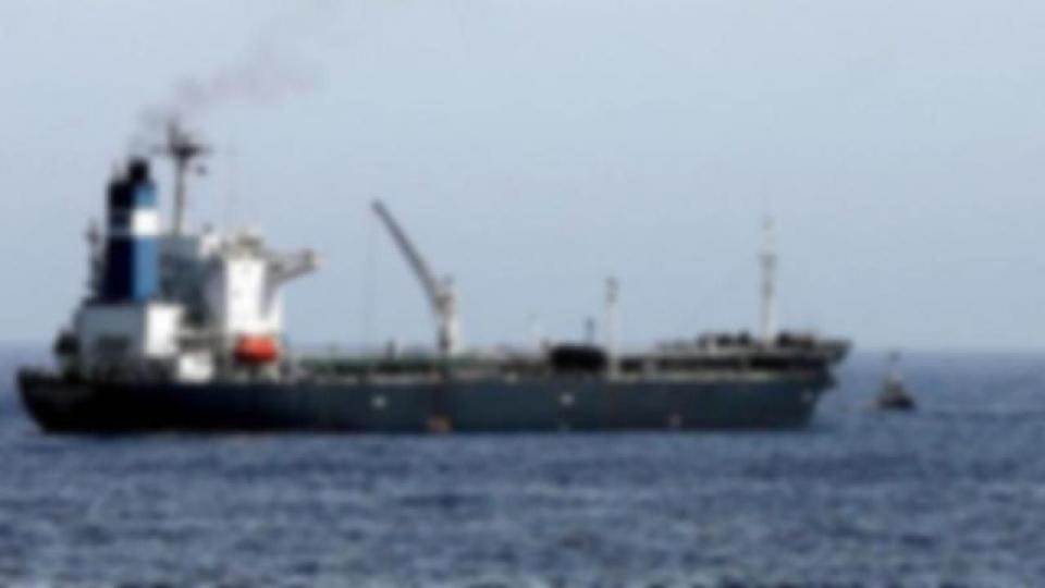 Husiler duyurdu: Amerikan petrol tankerini ve savaş gemilerini hedef aldık!