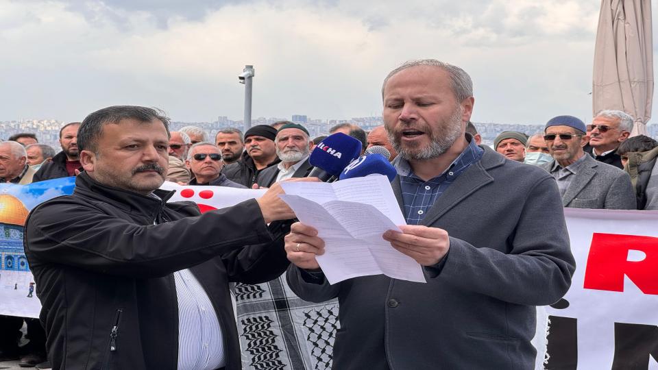 Gazze'deki zulümlere 'dur demek' için Ankaralılar bir araya geldi / Ankara Filistin Dayanışma Platformu: Açgözlülüğü Bırakın, İsrail'le Ticareti Kesin!