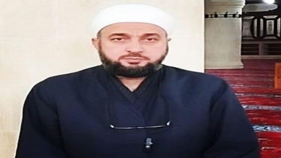 İsrail'le ticareti eleştirdiği için açığa alınan imam görevine iade edildi