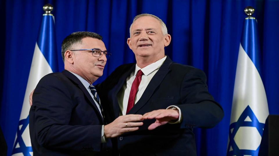 'Savaş yıllarca sürecek' dedi, istifa etti