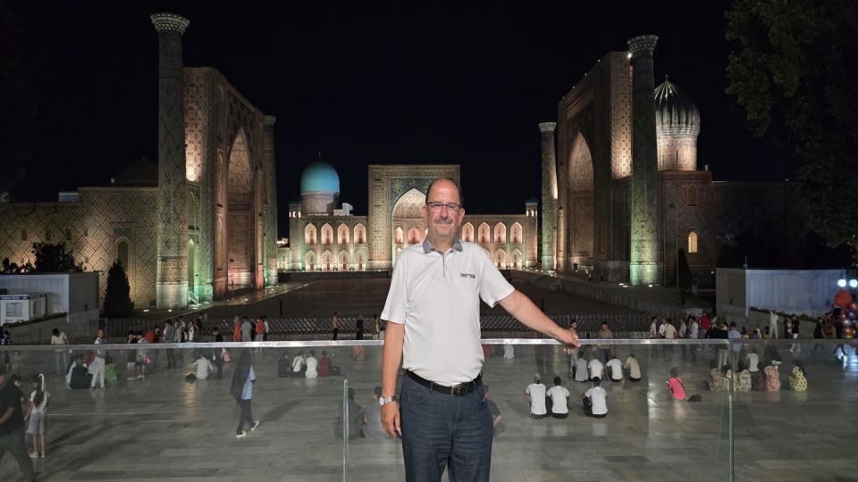 ÇAVUŞESKU’NUN ROMANYASI’NDAN AB’NİN ROMANYASI’NA|DAVUT GAZİ BENLİ / Semerkand'ta İki Gün | Davut Gazi Benli