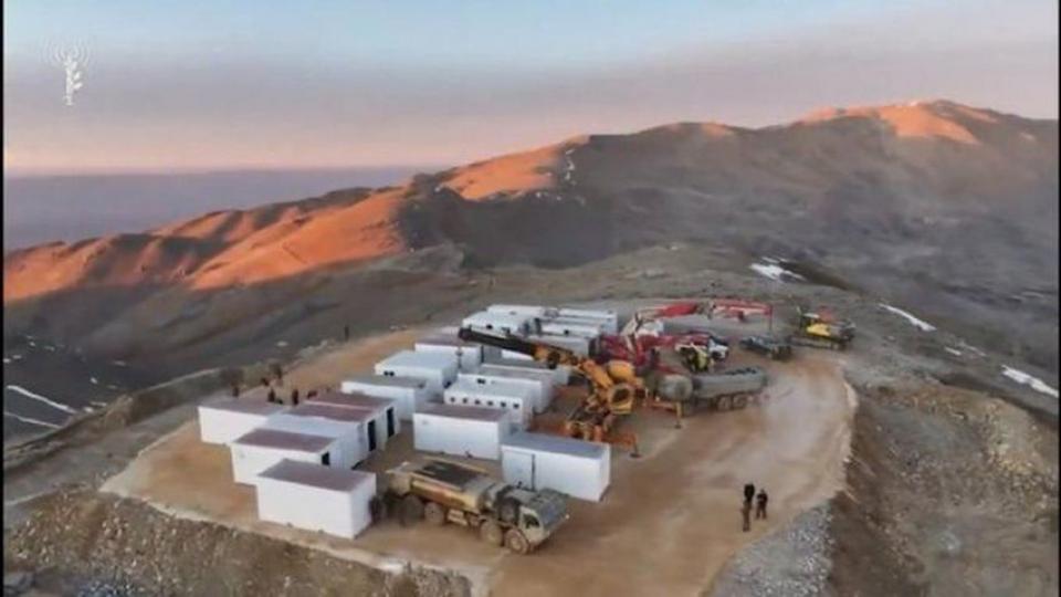 İsrail Savunma Bakanı Katz, Suriye'deki Hermon Dağı'nda işgalin "kalıcı" olacağını söyledi