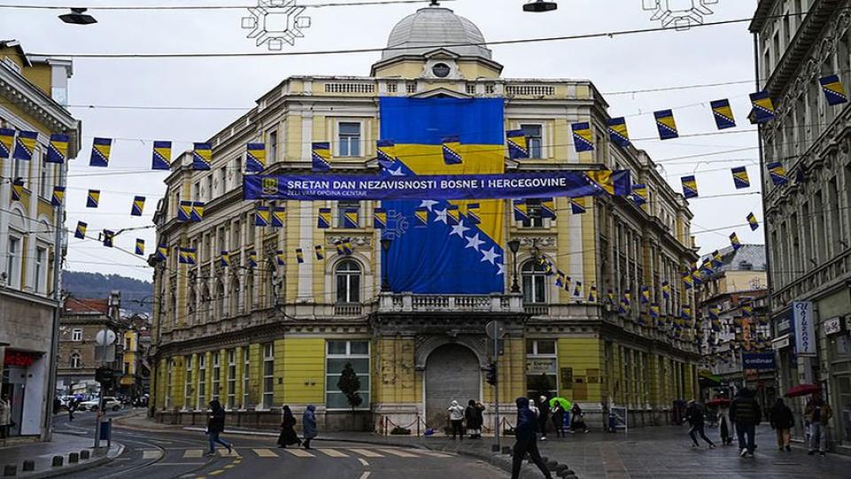Bosna Hersek, bağımsızlığının 33. yılını kutluyor