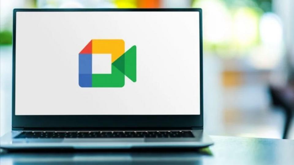Google'dan "canlı çeviri" özelliği