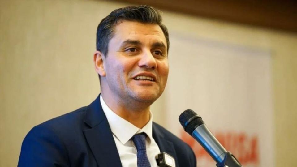 Elektrik akımına kapılan Manisa Büyükşehir Belediye Başkanı Ferdi Zeyrek hayatını kaybetti