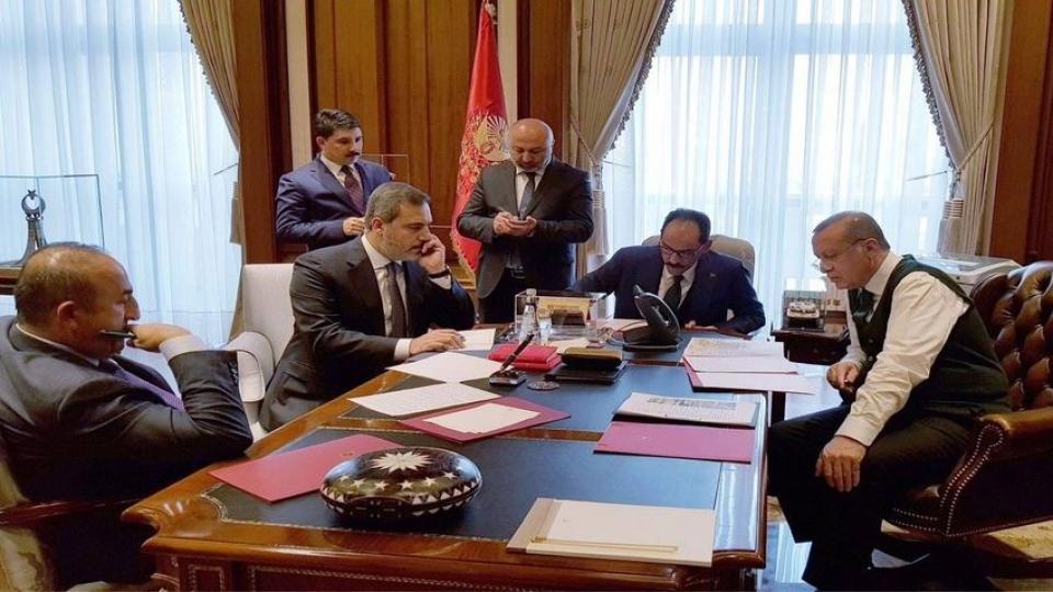 Cumhurbaşkanı başdanışmanı hayatını kaybetti