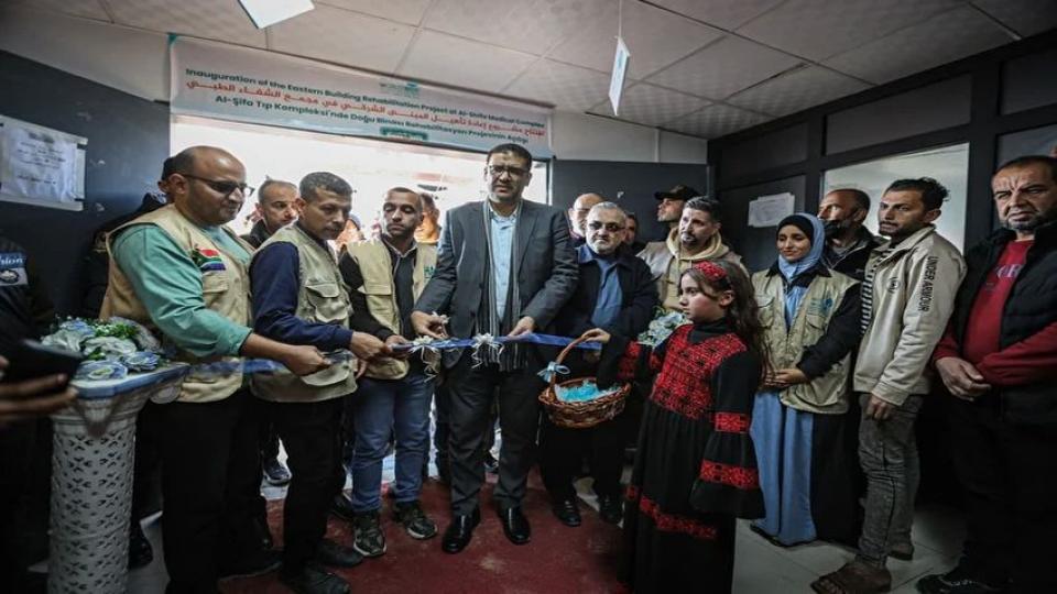 Gazze’deki Şifa Doğu Tıp Merkezi, onarım çalışmalarının ardından hizmete açıldı